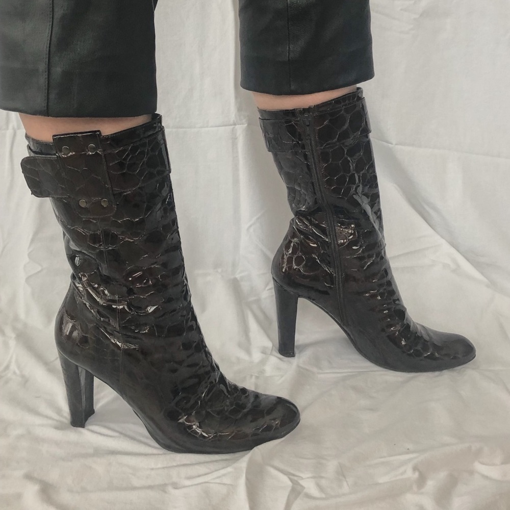 STUART WEITZMAN PATENT LEATHER CROC BOOTS